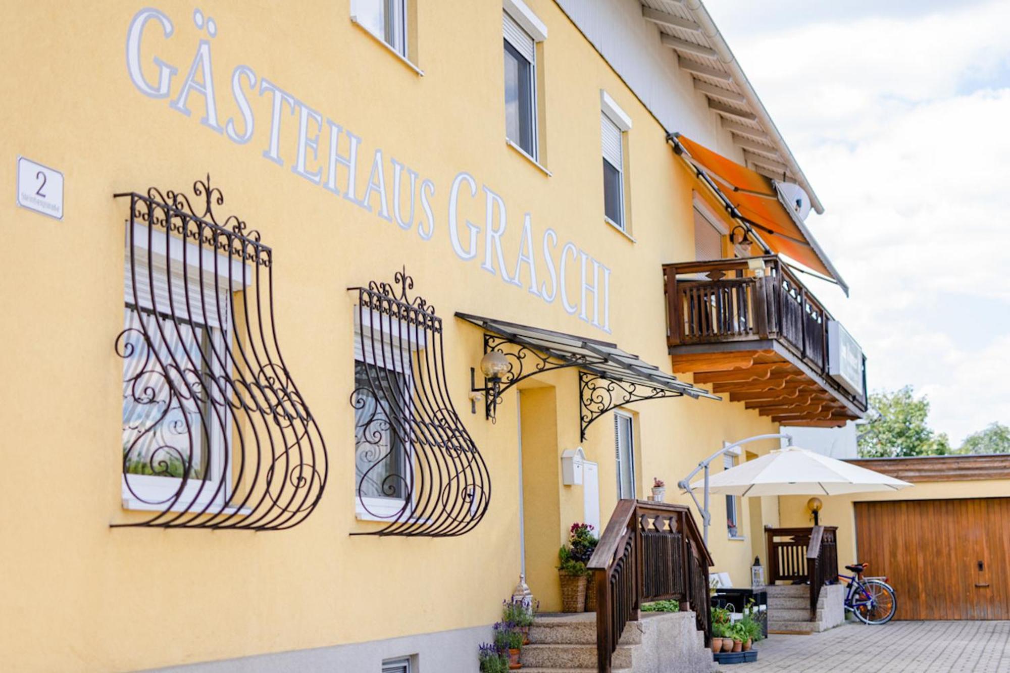 Flataid Gaestehaus Graschi - Steinbergstrasse Γκρατς Εξωτερικό φωτογραφία